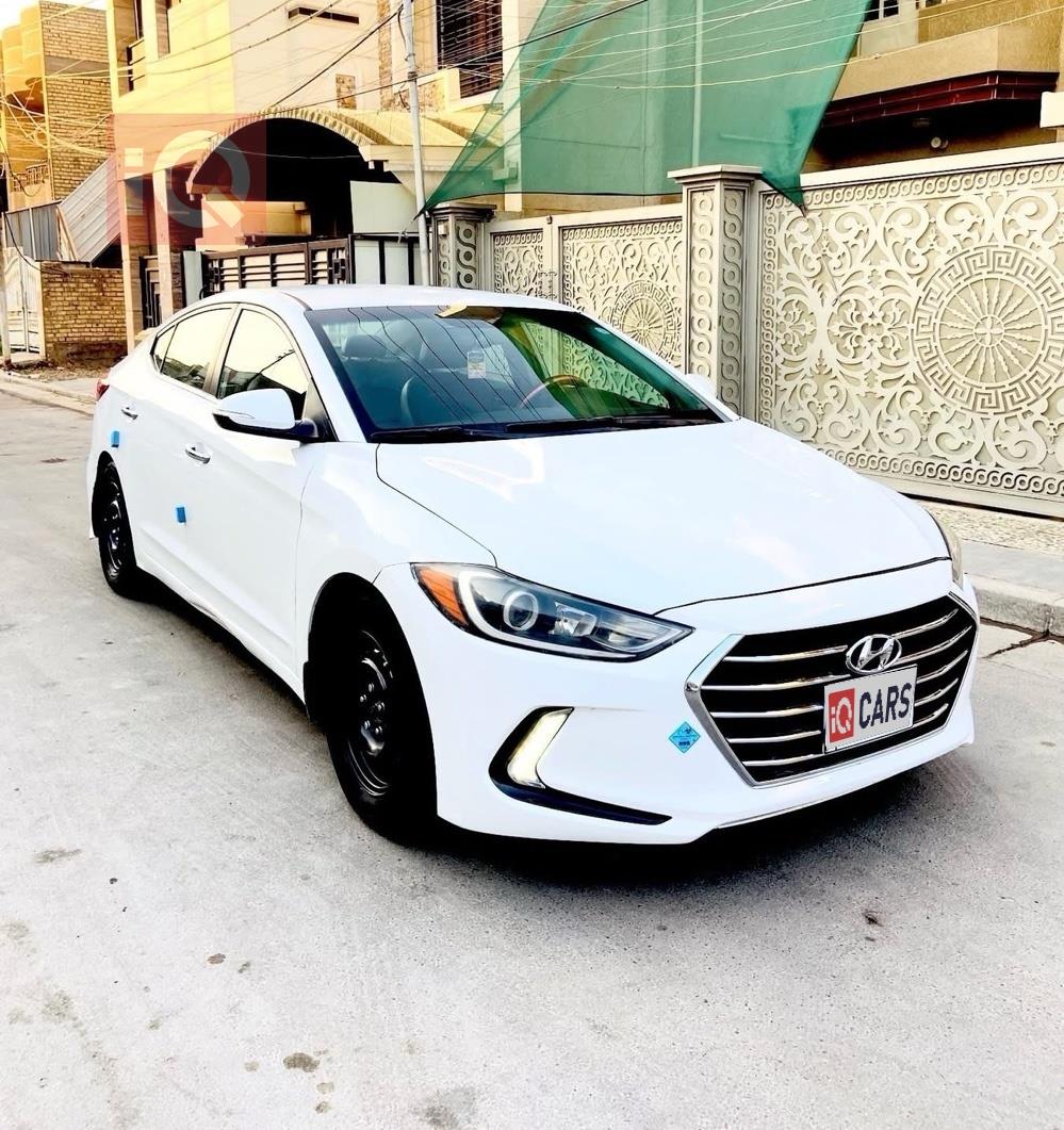 هيونداي النترا